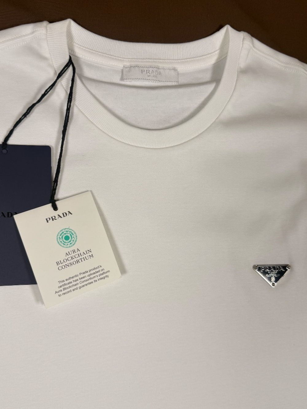 PRADA MEN'S WHITE COTTON T-SHIRT M REGULAR FIT ENAMELED TRIANGLE LOGO EXCELLENT - Picture 6 of 8